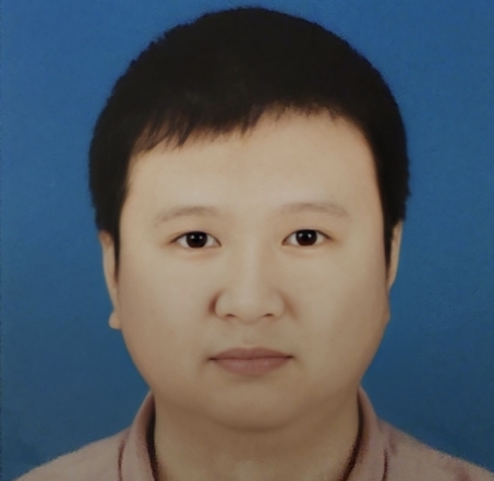 王冠宇.jpg